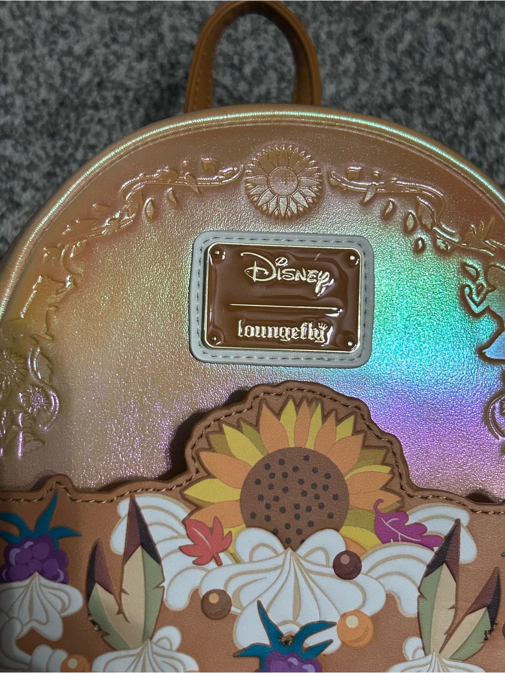 Loungefly Pocahontas Mini Backpack - Picture 5 of 6
